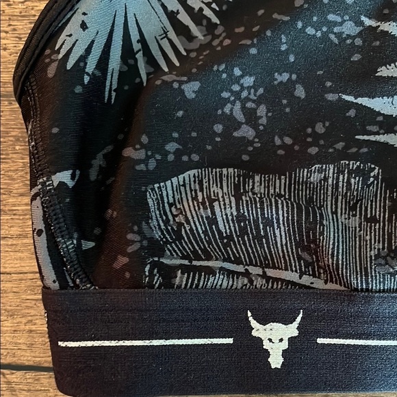 Bra Bundle - Size Medium - Under Armour Sports Bra & Colsie Bralette - Picture 4 of 11